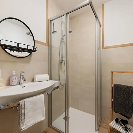 Modern Apartment In Sankt Michael Im Lungau, Cleaning Included *